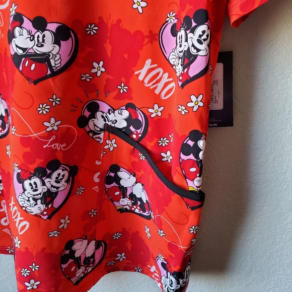 New Disney Mickey and Minnie scrub top - Picture 15 of 16